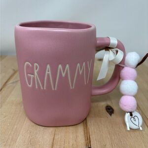 Rae Dunn GRAMMY Mug Pink with White Lettering & Pom Pom Decor on Handle New